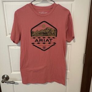 Women’s exclusive buckle ariat t-shirt